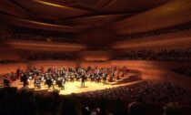 Vltavská filharmonie ve vítězném návrhu podle BIG