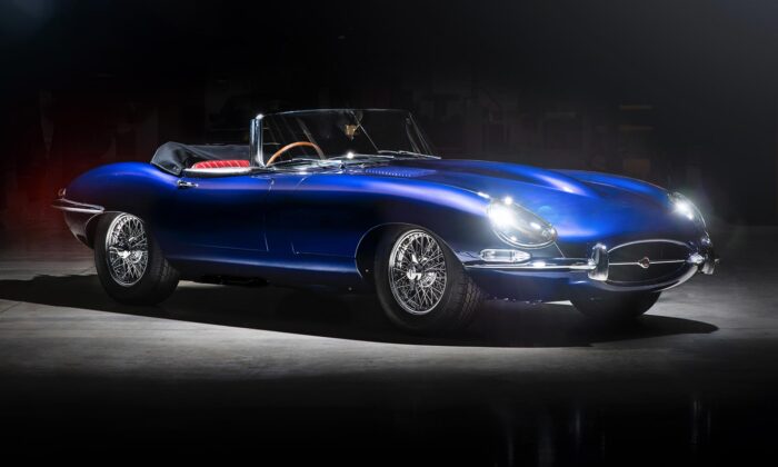 Jaguar renovoval jedinečný E-type Roadster z první série z roku 1965