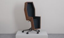 The Last Shift Office Chair od studia Chair Box