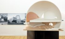 Steven Holl a ukázka z výstavy Making Architecture