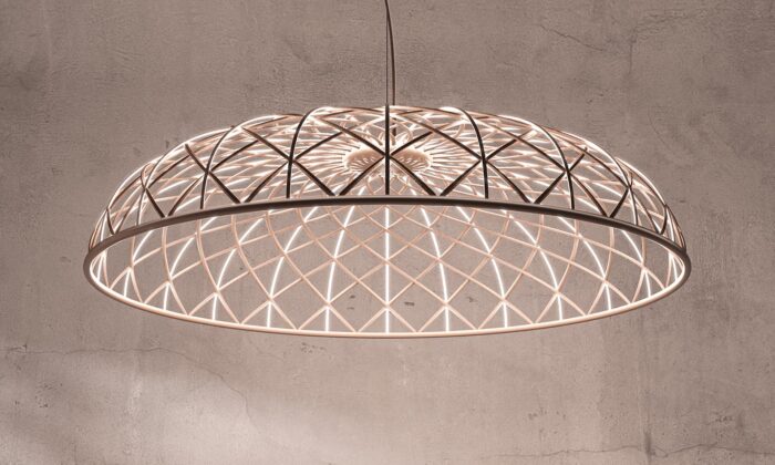 Marcel Wanders navrhl pro Flos závěsné svítidlo Skynest spletené ze světelných vláken