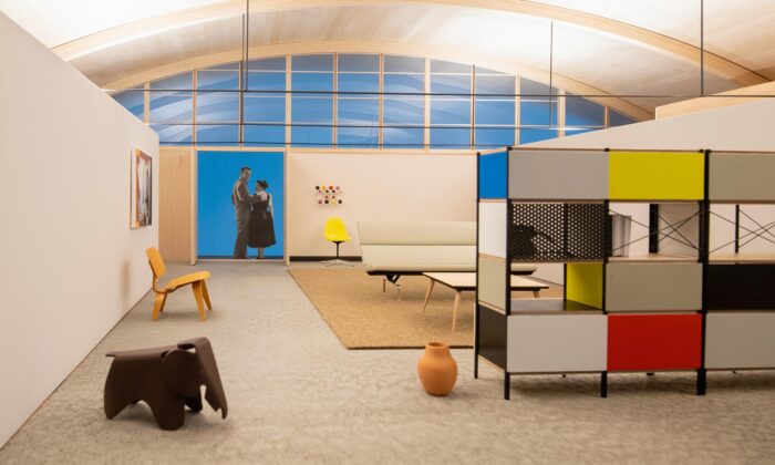 Ikonický design Eamsových a jejich Eames Office na výstavě 80 Years of Design