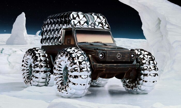Mercedes-Benz vytvořil kosmicky vypadající terénní vůz obalený do polštářů z péřových bund Moncler