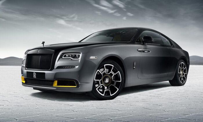 Rolls-Royce se loučí s modelem Wraith limitovanou edicí Black Badge Wraith Black Arrow