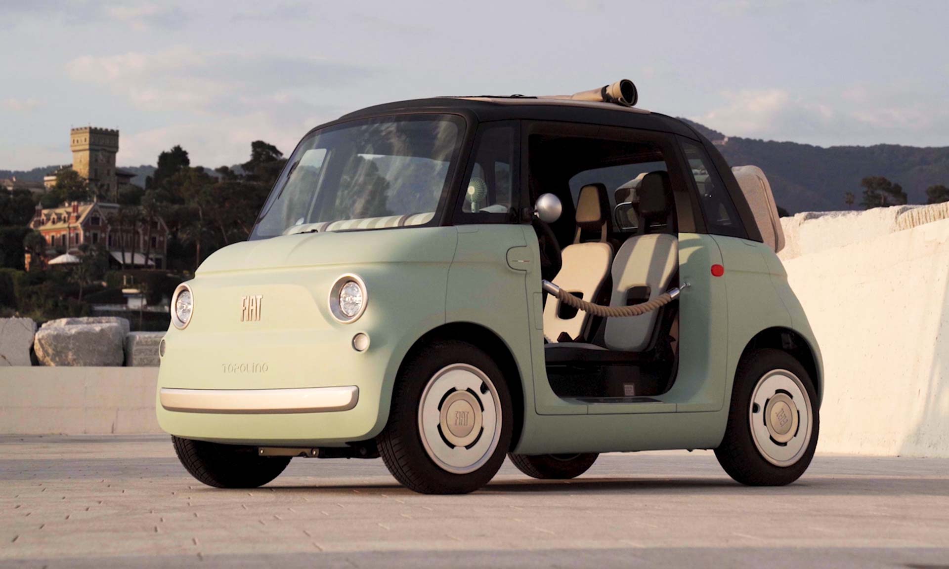 Fiat ha voluto far rivivere l’iconico piccolo modello Topolino e proporre un concetto audace: DesignMag.cz