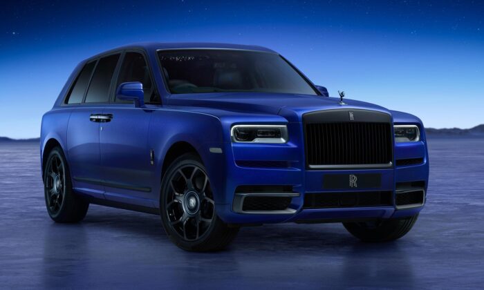 Rolls-Royce představil limitovanou edici Cullinan Black Badge ve speciální verzi Blue Shadow