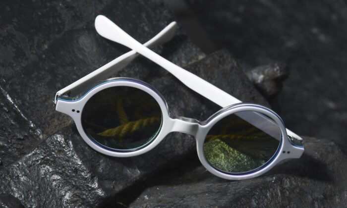 Česká značka Optiqa navrhla brýle Josef inspirované Josefem Čapkem a Josefem Ladou