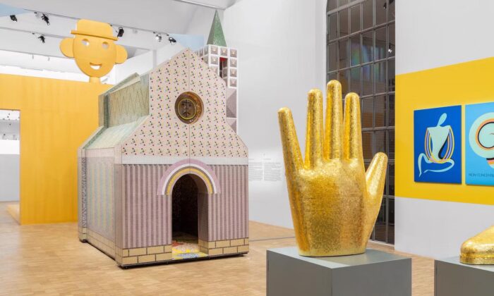 Triennale Milano otevřelo velkou retrospektivní výstavu geniálnímu designérovi Alessandro Mendini