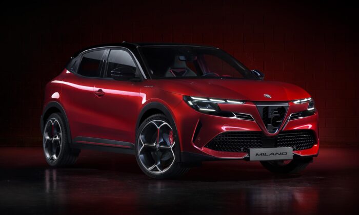 Alfa Romeo Milano provokuje novým designérským jazykem a velmi stylovým interiérem
