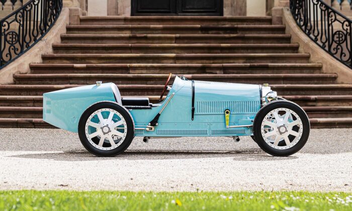 Bugatti vyrobilo dětskou verzi Baby II Type 35 ve výroční limitované Centenary Edition