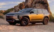 Jeep Wagoneer S Trailhawk