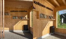 Zastávka v Kořenově