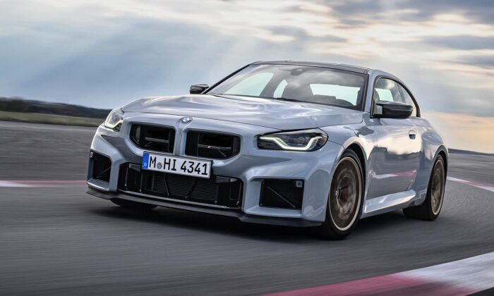 BMW M2 CS je ještě výkonnější verze s výrazným designem a velkým ducktail spoilerem