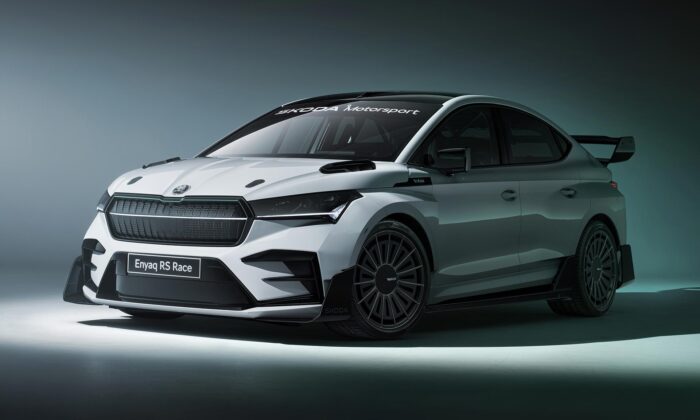 Škoda Enyaq RS Race je závodní koncept s biokompozitními díly a vylepšeným zrychlením