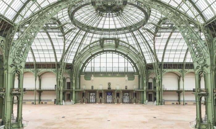 Pařížský pavilon Grand Palais z roku 1900 se po pětileté renovaci otevřel v původní kráse