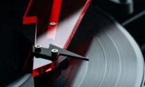 AC/DC gramofon od Pro-Ject Audio Systems