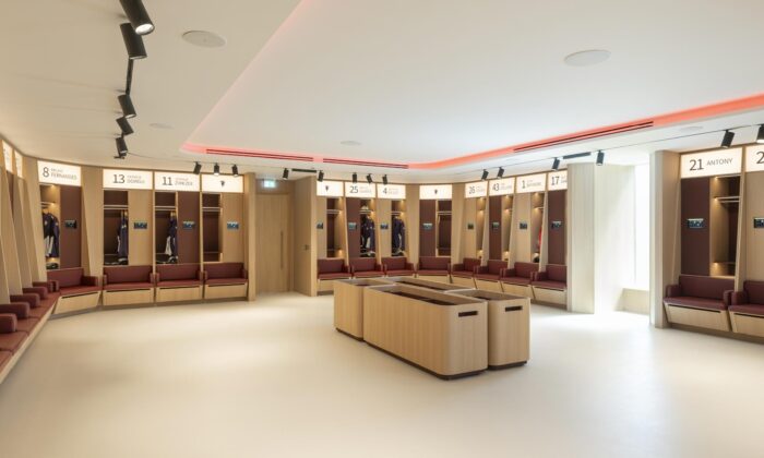 Foster + Partners přestavěli hráčům Manchesteru United slavný tréninkový komplex Carrington