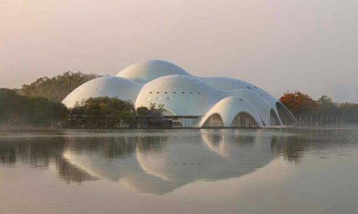 Renzo Piano začal v Hanoji stavět operní dům Isola Della Musica připomínající obří mrak