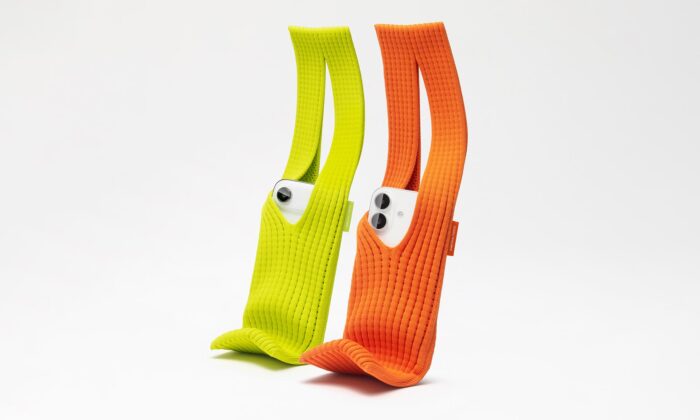 Apple a Issey Miyake navrhli jednolité 3D pletené pouzdro na mobil iPhone Pocket