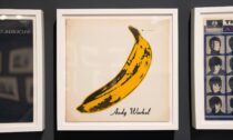 Andy Warhol a&nbsp;ukázka z&nbsp;výstavy Pop Art & Textiles