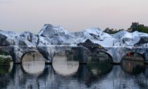 La Caverne du Pont Neuf v Paříži od JR