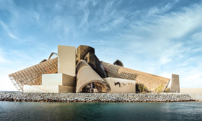 Bylo dokončeno unikátní muzeum Guggenheim Abu Dhabi podle návrhu Franka Gehryho