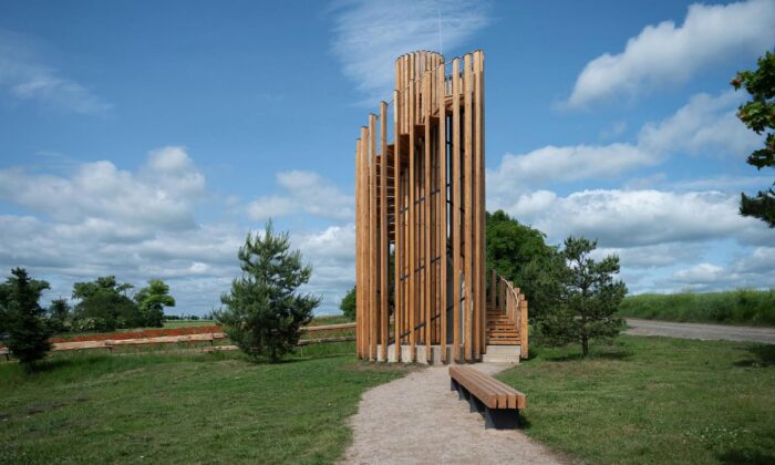 V&nbsp;pražské čtvrti Nebušice vznikla rozhledna Babylon inspirovaná Babylonskou věží